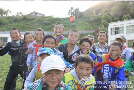 7��14�������⵽�����·�����ٹ���֮��6������͵���W����֧�υf(xi��)����֧��꠽K�ڵ��_���`������ɽ�ϼӲ�h�����l(xi��ng)����С�W��֧�̹�������չ�_���D��ȴ����r��С�W��������ӭ��꠆T���ĵ�����