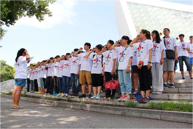 7��6�����|��������W(xu��)�������l(xi��ng)������֧�̈F(tu��n)�����e�г����xʽ��ȫ�w־Ը�߂����س��Z��һ���ú����֧���΄�(w��)���������죬140���(du��)�T�M����4��(g��)���(du��)���քeǰ�����ϰ׺���������Ϫ�Լ��Ĵ����e��4���������M(j��n)������֧�̹�����(d��ng)��