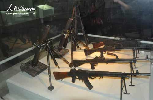 һ���Ŏ�����^��(n��i)չ���İ�·܊�U�@����܊�b���������ڷ� �z��