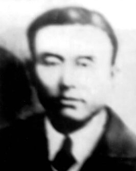 ��h(yu��n)��1902�ꡪ��1938�꣩�M�壬 ԭ���w�sɽ�������w���ܣ��|��ʡ����Ж|���������·܊����߅܊�^(q��)����܊�օ^(q��)˾��T��1931�ꡰ��һ�ˡ���׃���������˖|����������(li��n)܊��1938��4��5�������h�M����ǲ��������߅�^(q��)�I(l��ng)��(d��o)���ն������·������܊�e�ӿ�꠵���ʮһ�Γ�֧꠸�˾��T��1938��10����Ѯ����ָ�]��꠹���?q��)O���ĵ��ϳ����w�����ڑ�(zh��n)���У�ؓ(f��)���������ڔ��˵�厵���ǰ�����x�CȻ����ؑ������1938��12��14�Չ��Ҡ�����2014��9��1��������������һ����������Ӣ�ҡ�