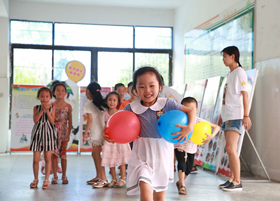 ���ݴ�W��֪�Ľ�㡱����������`꠵��㽭�������_չ֧�̻�����鮔?sh��)��l(xi��ng)����С�W���ռ��W��ƥ�˽������D�酢�ӡ������������ِ�ĺ��ӂ���