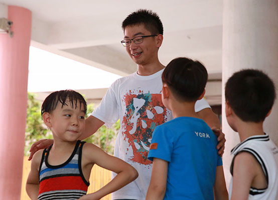 ���ݴ�W(xu��)��֪�Ľ�㡱�������(hu��)��(sh��)�`�(du��)���㽭��(l��)�����_չ֧�̻��(d��ng)���鮔(d��ng)?sh��)��l(xi��ng)����С�W(xu��)���ռ��W��ƥ�˽������D��־Ը��ٝ�S���ӂ���