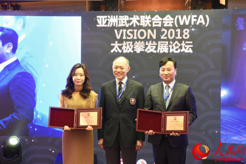 �������ϯ�����񲨿���(j��ng)���͘��Ʒ���(hu��)�L�C�l(f��)�˹��ڪ�(ji��ng)���ር���z