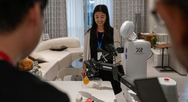 深圳機(jī)器人何以驚艷海外